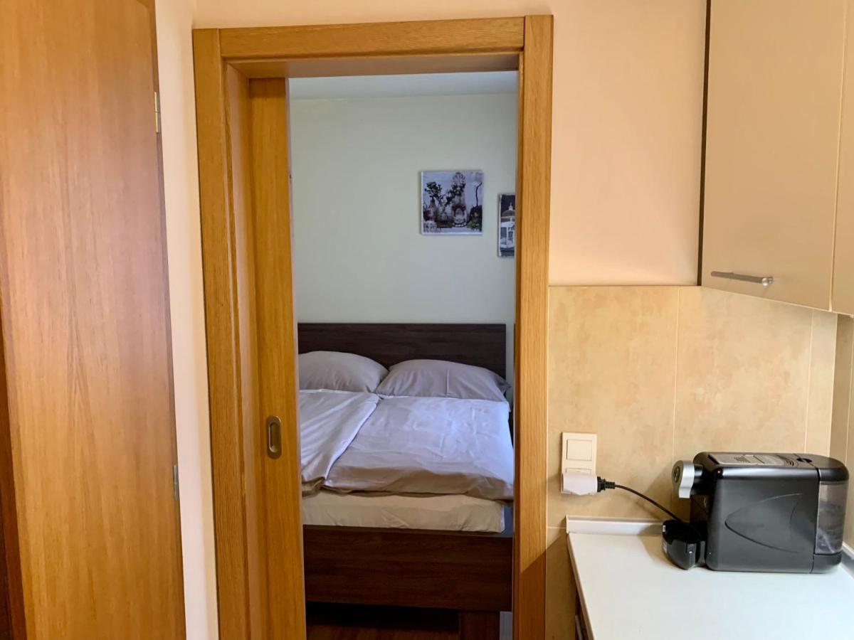 Park - Apartmany Na Prenajom Nové Mesto nad Váhom Dış mekan fotoğraf